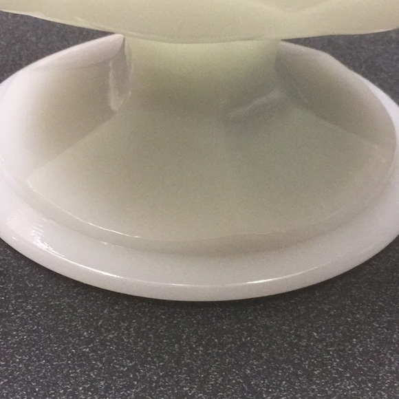 Milk Glass Vintage Pedestal Bowl - Picture 3 of 4
